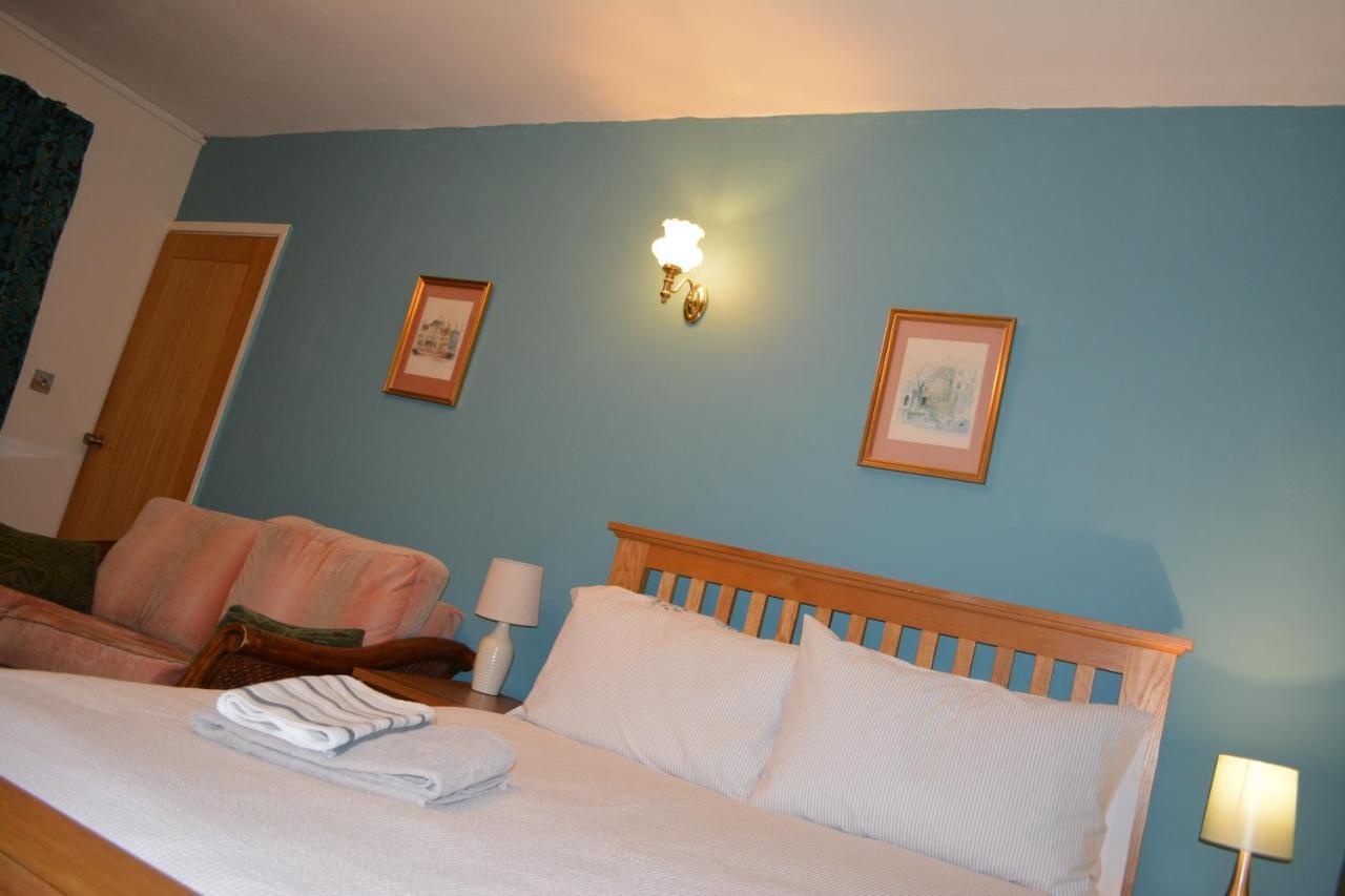 Double Bed With Patio Apartment Oxford Ngoại thất bức ảnh